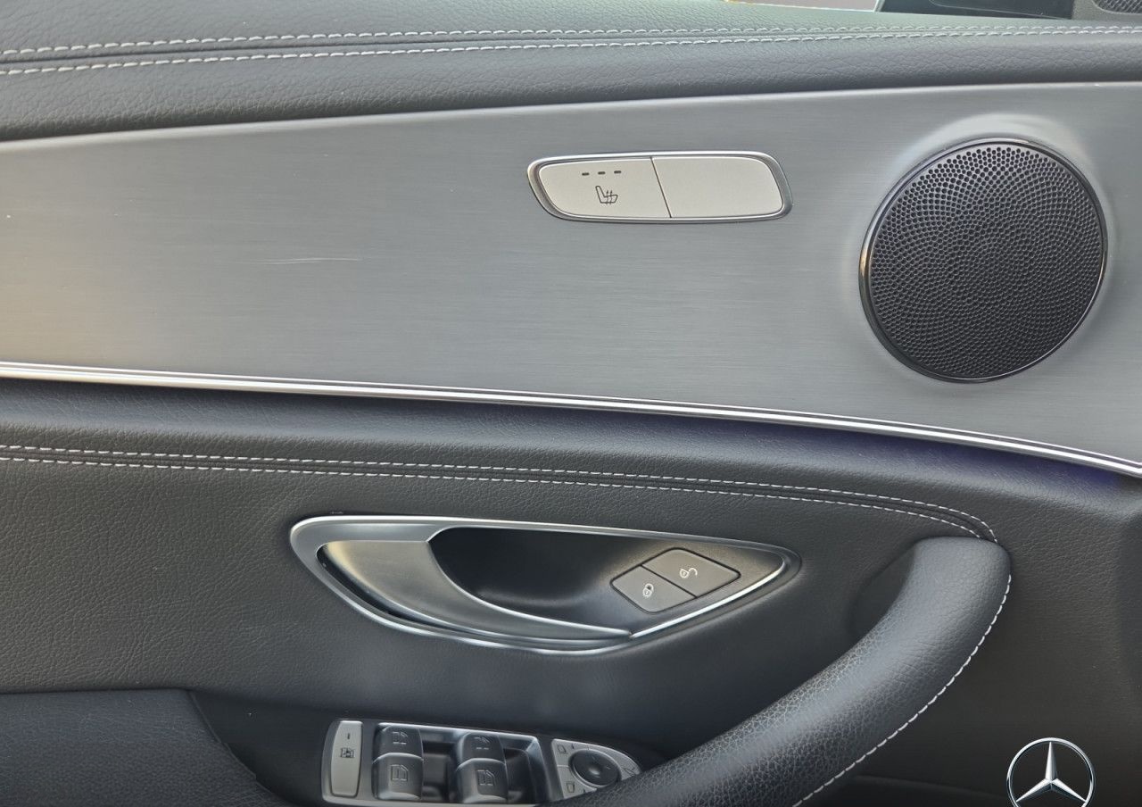 Mercedes-Benz E 200 4M T AMG/Fahrass/Pano/AHK/Night foto 17