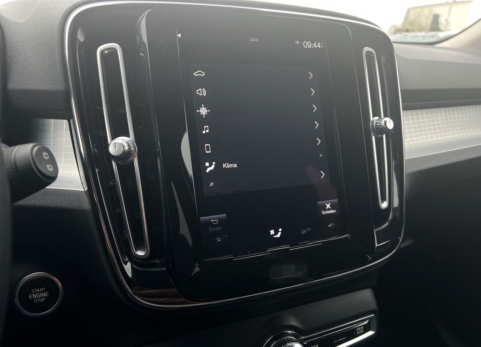 Volvo XC40 T3 Momentum Pro Geartronic/SitzHZ/Keyless foto 22