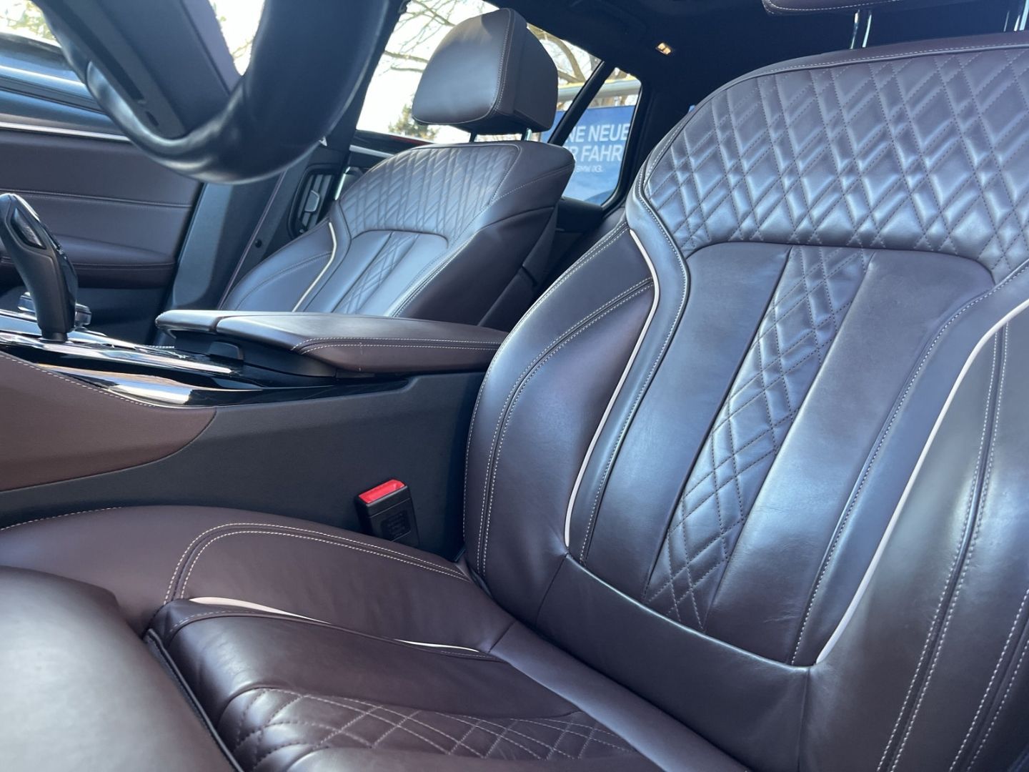 BMW 530 M Sport xDrive touring/AHK/Panodach/Nav/Lede foto 12