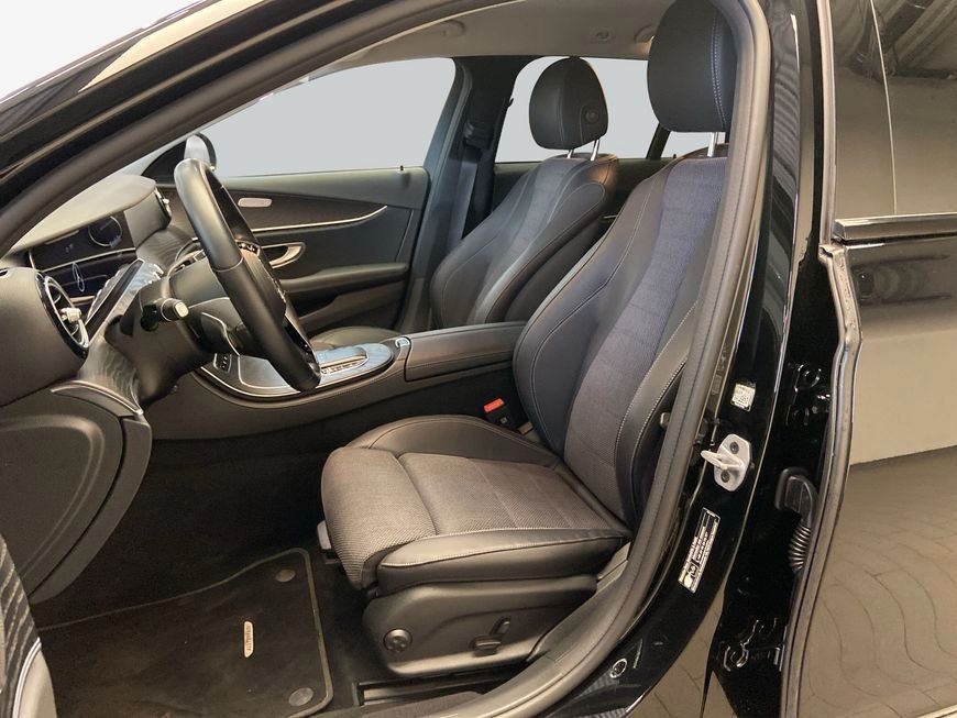 Mercedes-Benz E 220 d 4M T All-Terrain Avantgarde|Night|19''AM foto 11