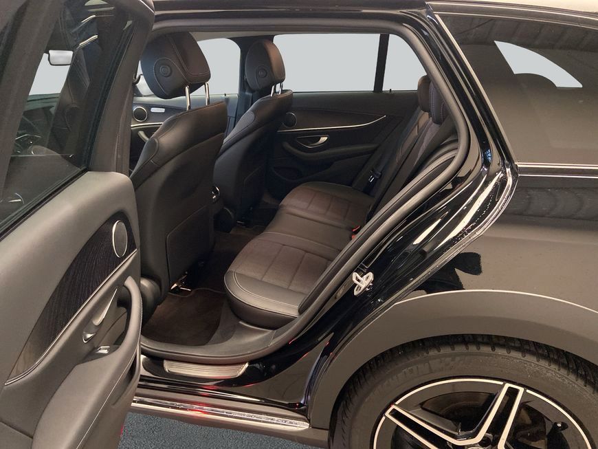 Mercedes-Benz E 220 d 4M T All-Terrain Avantgarde|Night|19''AM foto 12