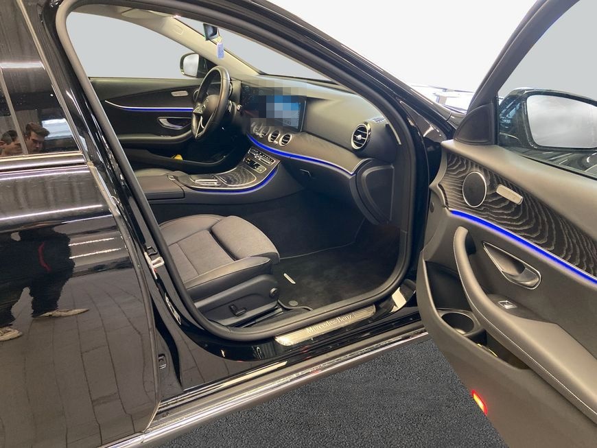 Mercedes-Benz E 220 d 4M T All-Terrain Avantgarde|Night|19''AM foto 13