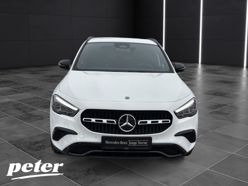 Mercedes-Benz GLA 180 Progressive Line Advanced Night Paket foto 2