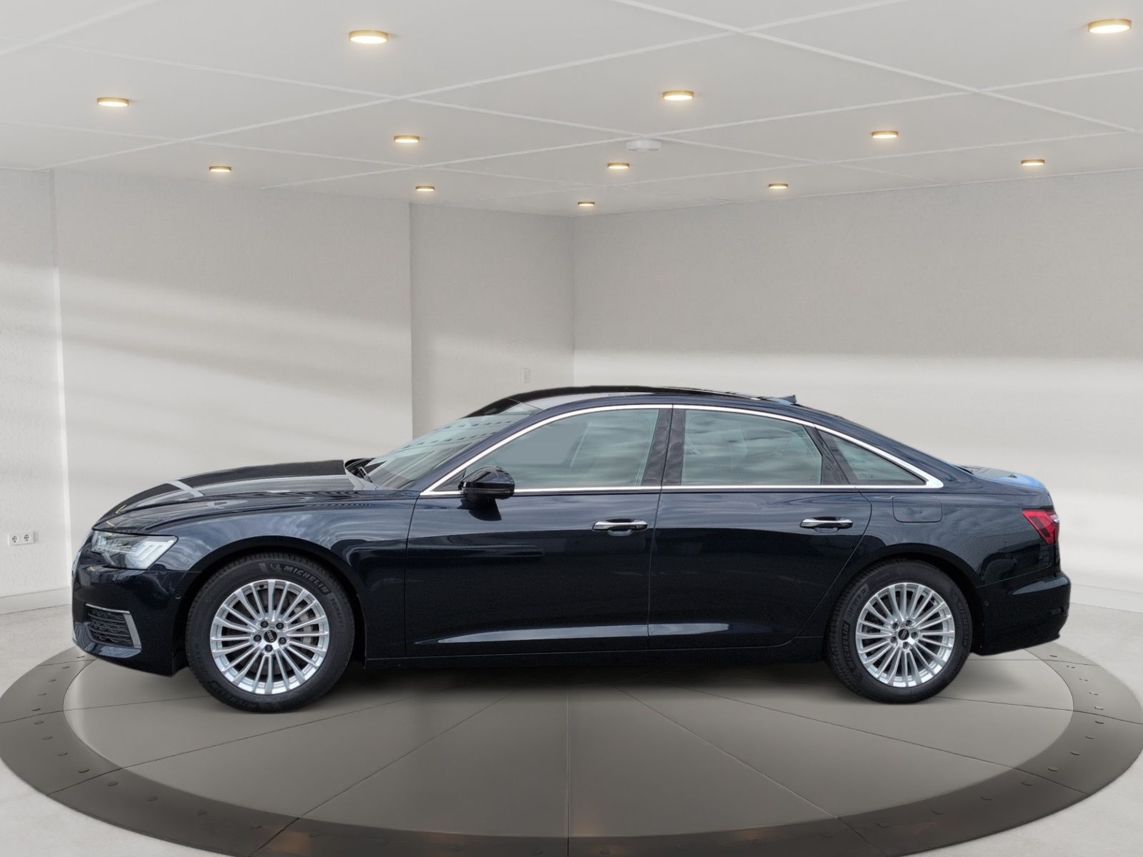 Audi A6 Limousine design 50 TFSI e quattro 220(299) k foto 3
