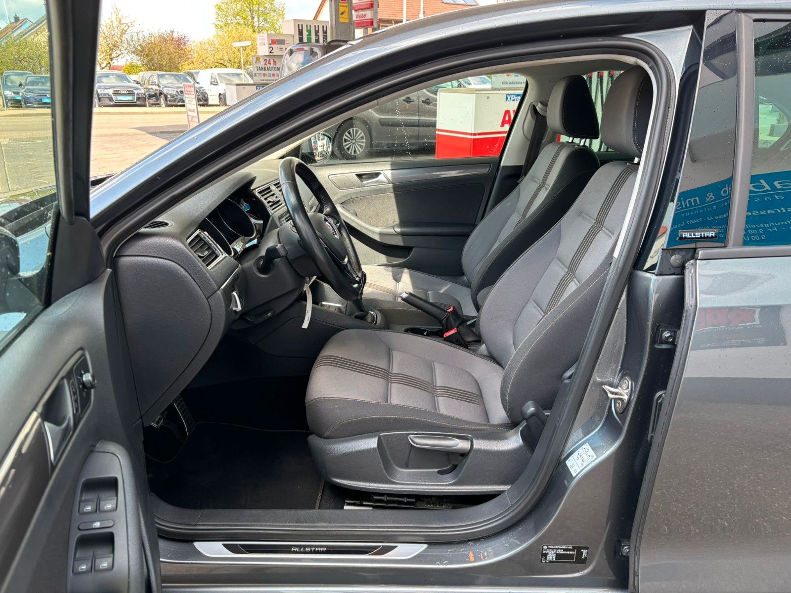 Volkswagen Jetta Allstar *Navi/SHZ/Tempomat/MFL* foto 9
