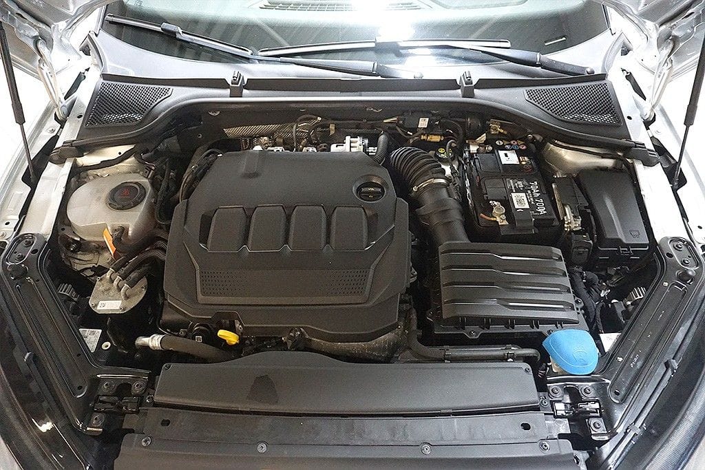 Skoda Octavia 2.0TDI DSG RS Virtual Pano AHK HUD DCC foto 16