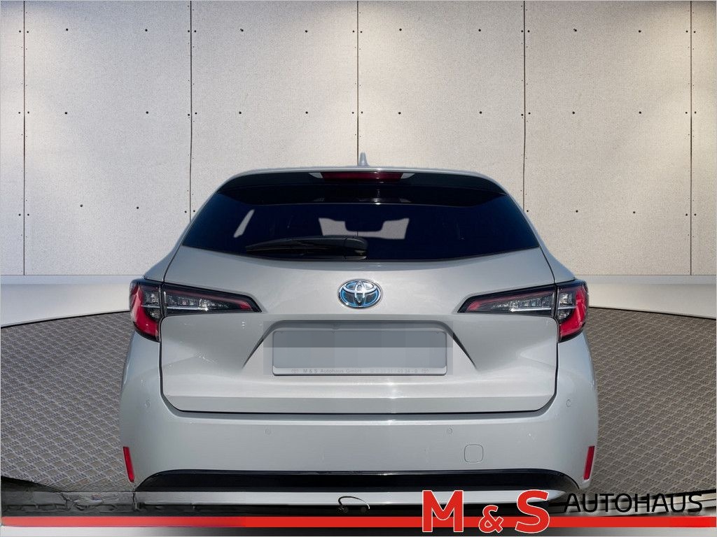 Toyota Corolla Touring Sports 1.8 Hybrid Team D KAMERA foto 5