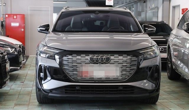 Audi Q4 50 e-tron quattro S line Edition One LM21 Mat foto 6