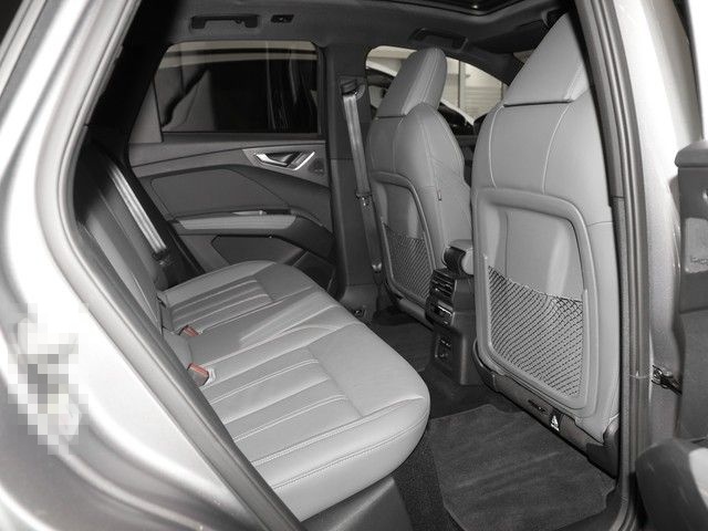 Audi Q4 50 e-tron quattro S line Edition One LM21 Mat foto 8