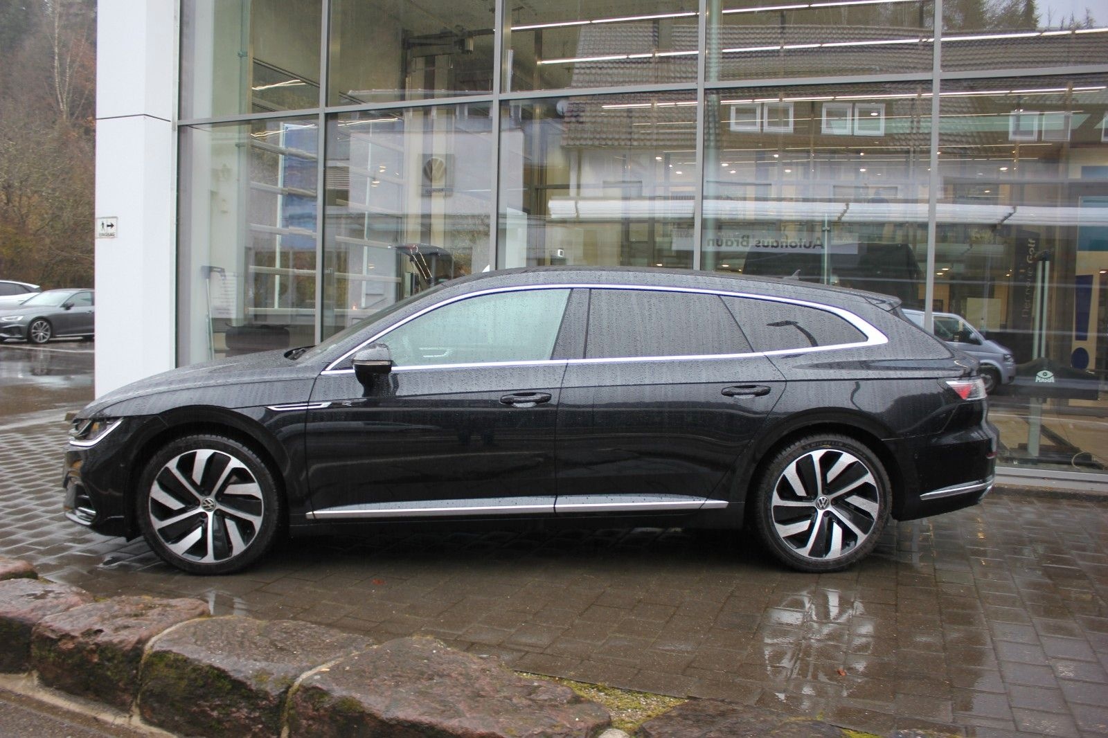 Volkswagen Arteon Shooting Brake R-Line 2.0 TSI 4Motion DSG foto 5
