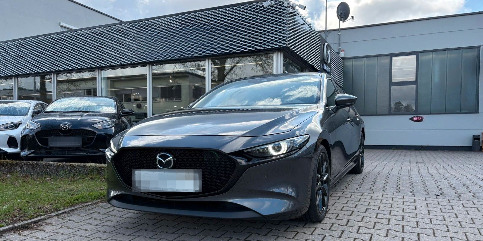 Mazda 3 Lim. Selection 179PS AWD Bose Design-Paket foto 2