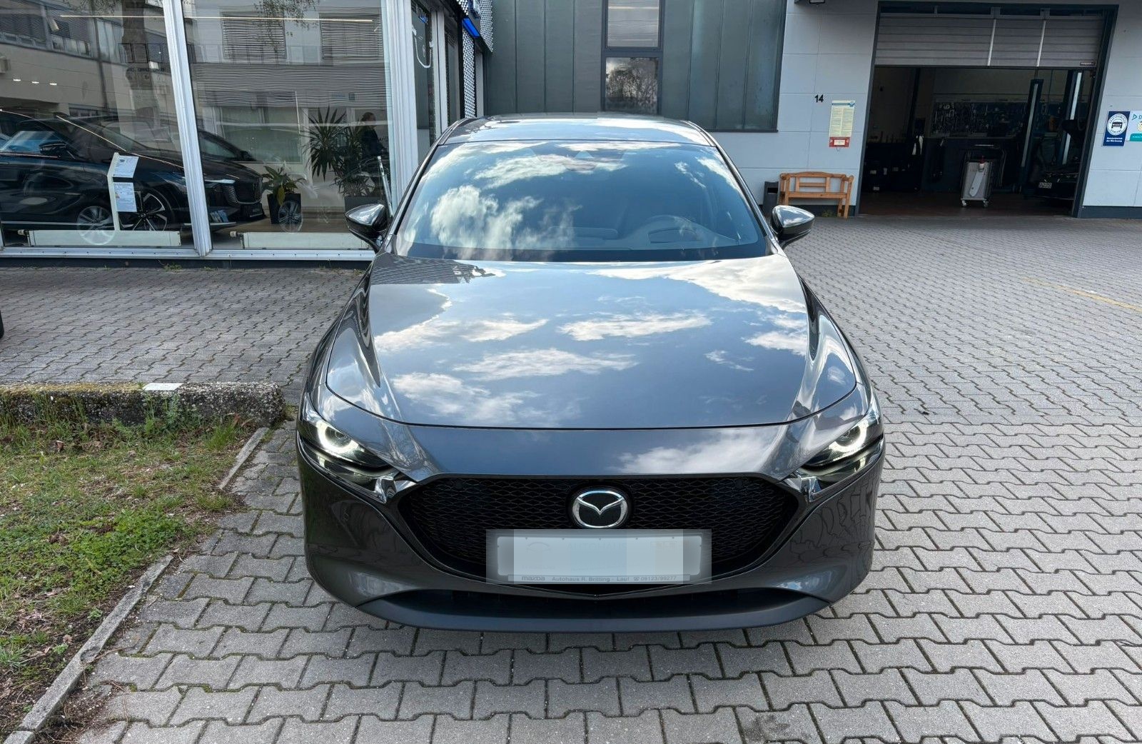 Mazda 3 Lim. Selection 179PS AWD Bose Design-Paket foto 4