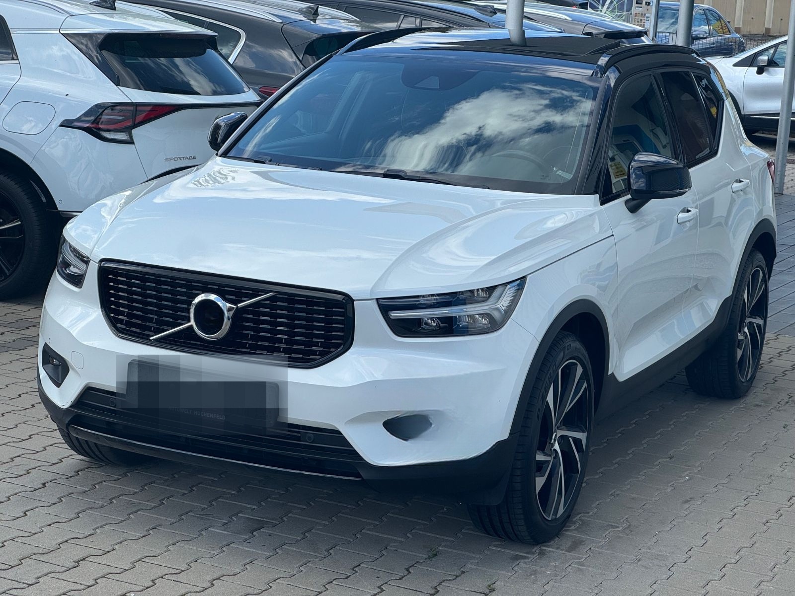 Volvo XC40 R Design 4X4 AWD Panorama Alcantara foto 3