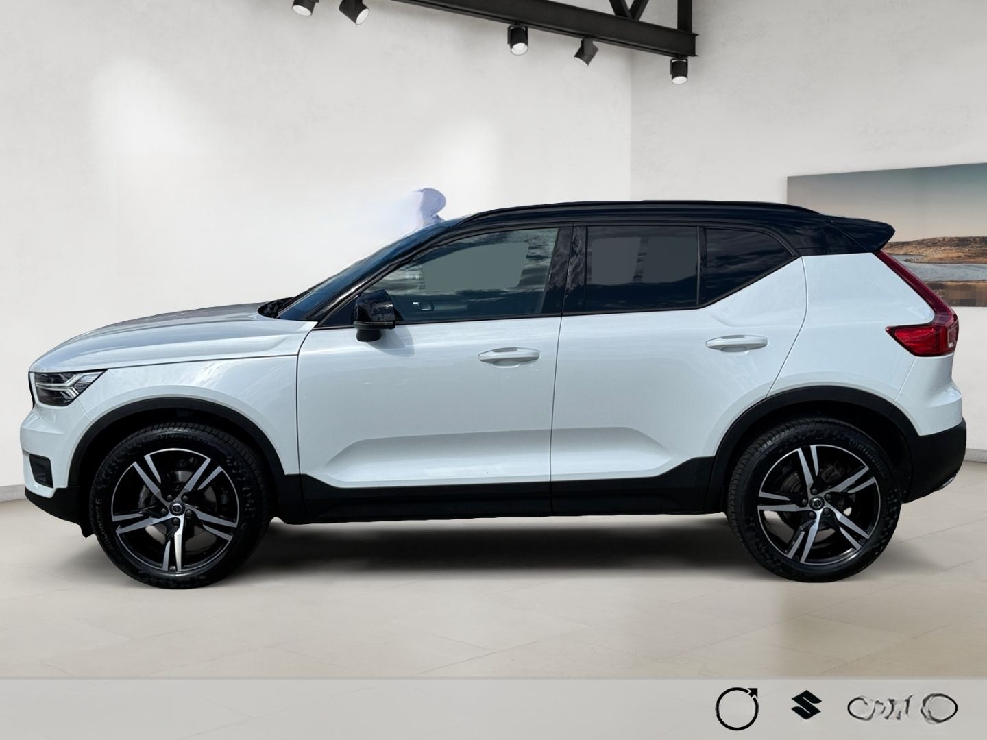 Volvo XC40 R Design 2WD AHK-klappbar Navi Leder Digita foto 2