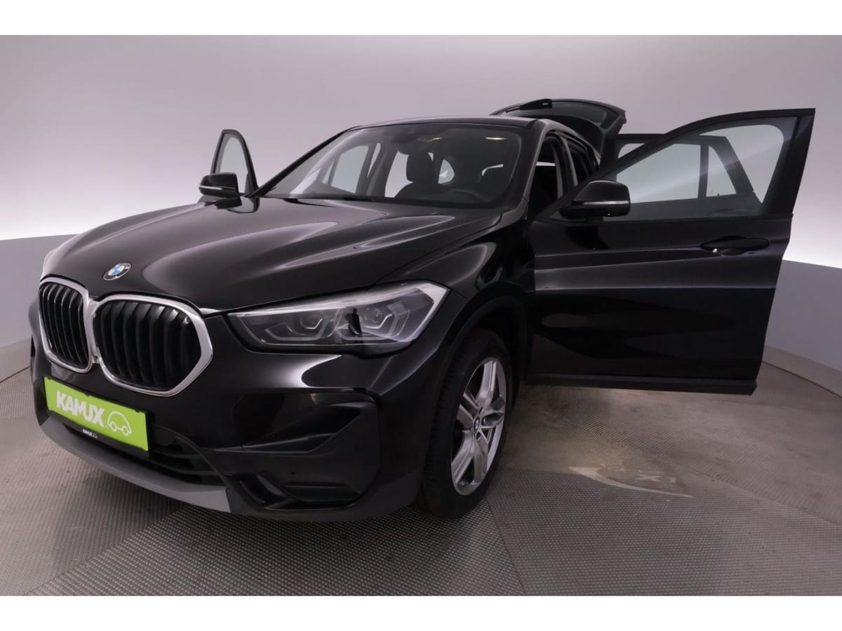 BMW X1 18i Advantage LED NAVI CARPLAY TEMPO KLIMA foto 14