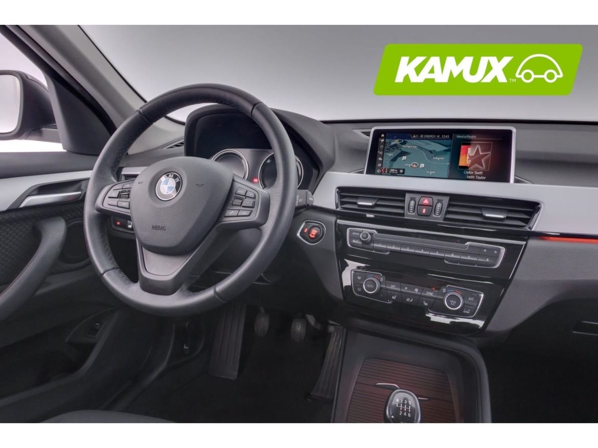 BMW X1 18i Advantage LED NAVI CARPLAY TEMPO KLIMA foto 4