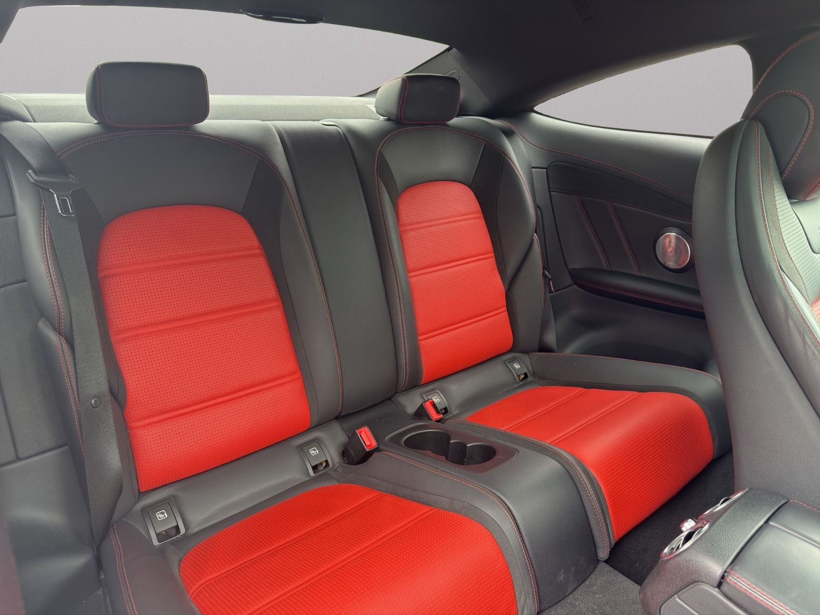 Mercedes-Benz C 63 AMG C Coupe C 63 AMG foto 24