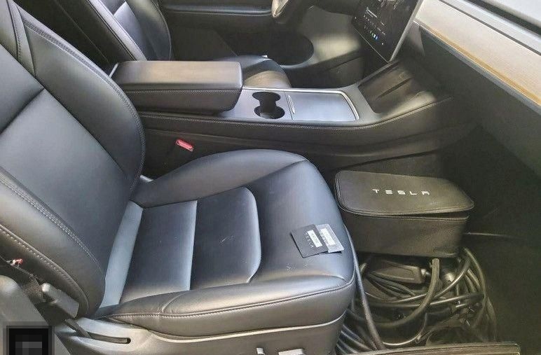 Tesla Model Y Long Range Dual AWD|Autopilot3|Pano|360° foto 3