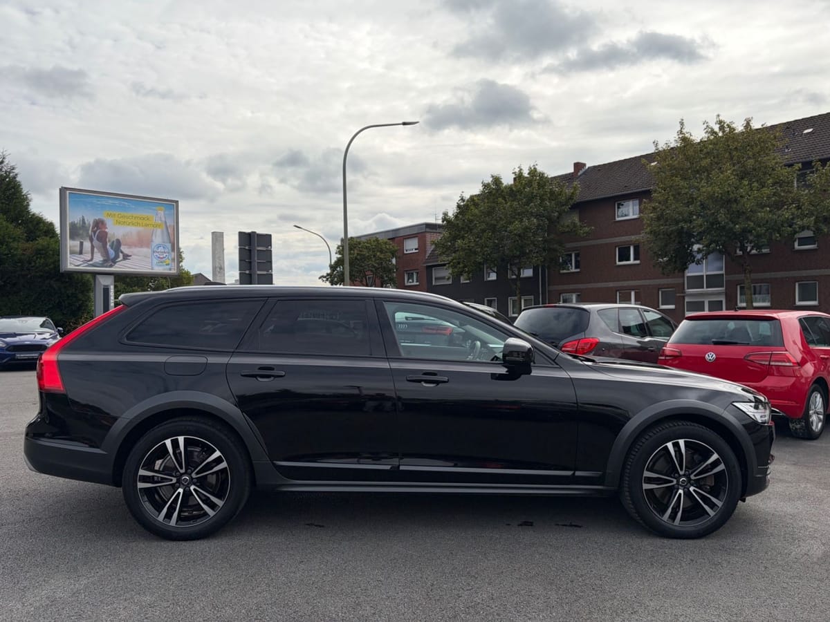 Volvo V90 Cross Country Pro AWD foto 10