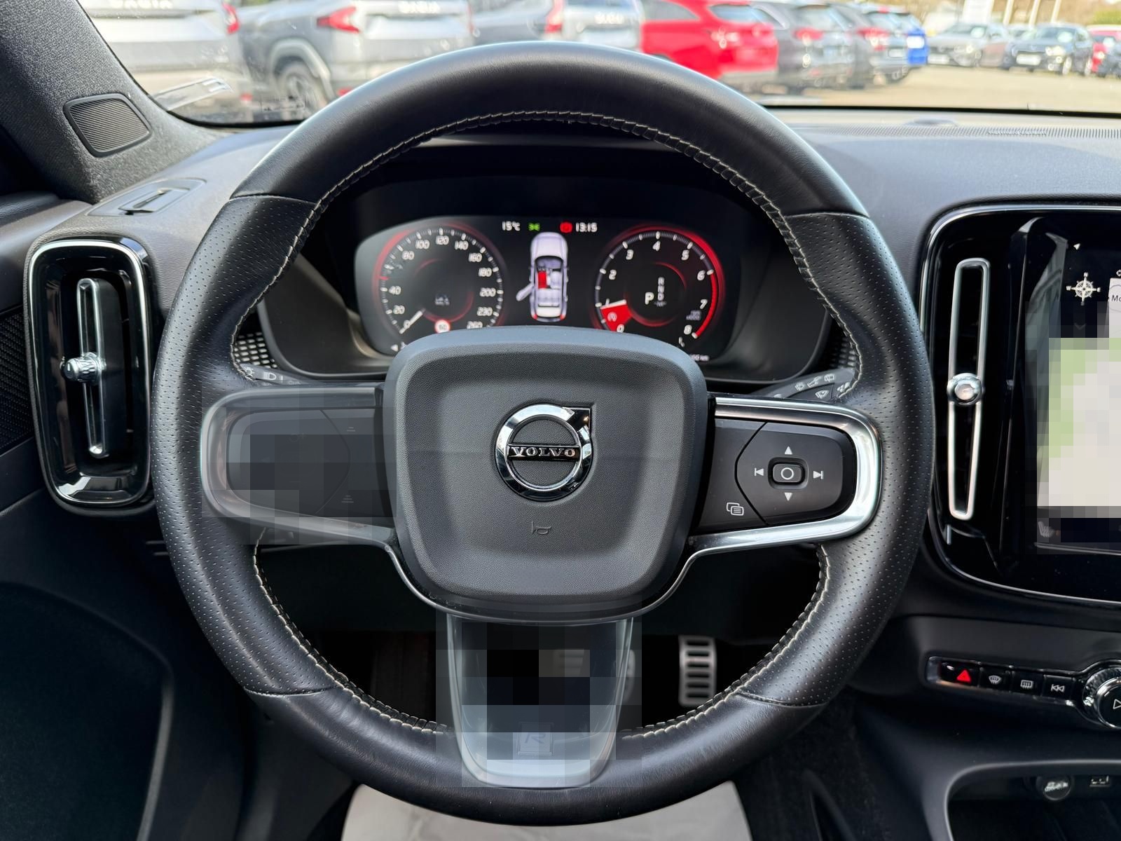 Volvo XC40 1.5 KAT R Design 2WD*RFK*SHZ*Navi*SHA*LED foto 13