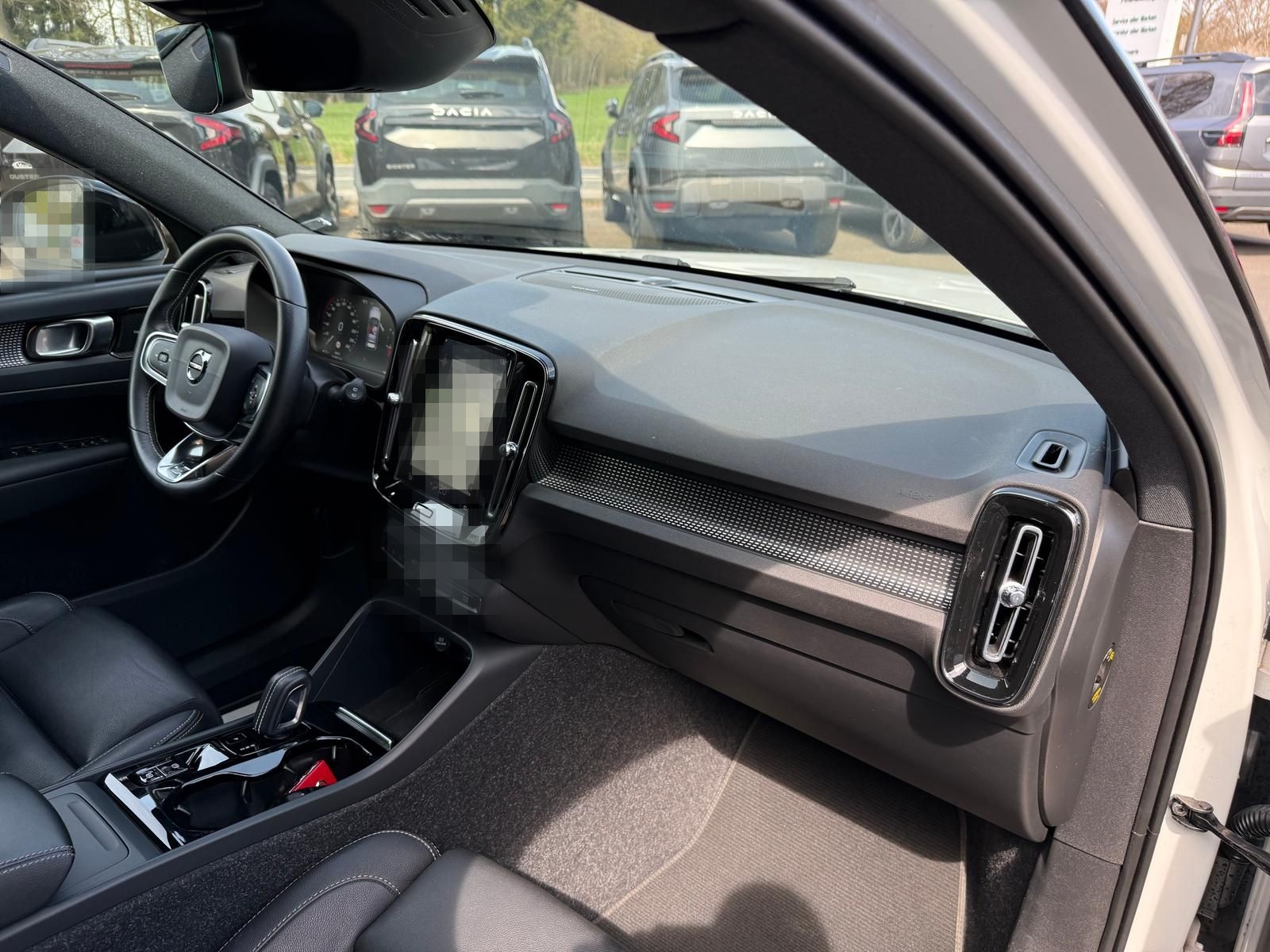 Volvo XC40 1.5 KAT R Design 2WD*RFK*SHZ*Navi*SHA*LED foto 21