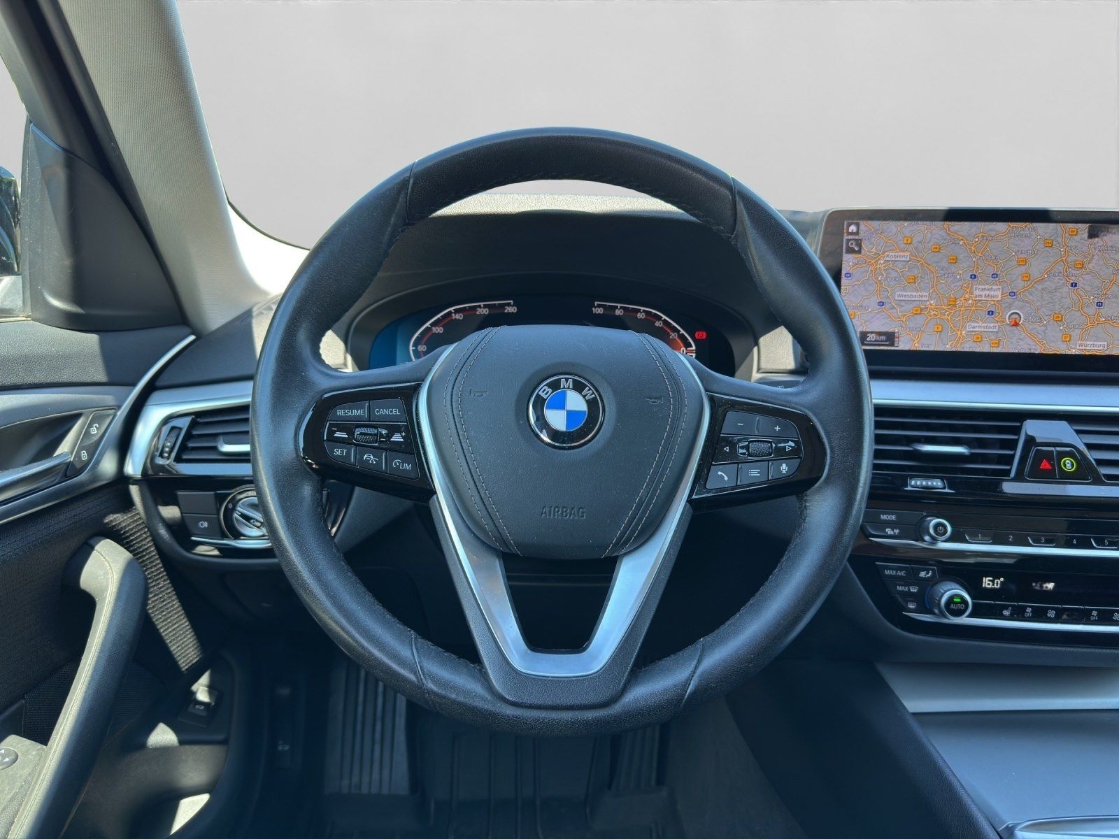 BMW 530d xDrive Limo Schiebedach AHK Stop+Go RFK Sit foto 10