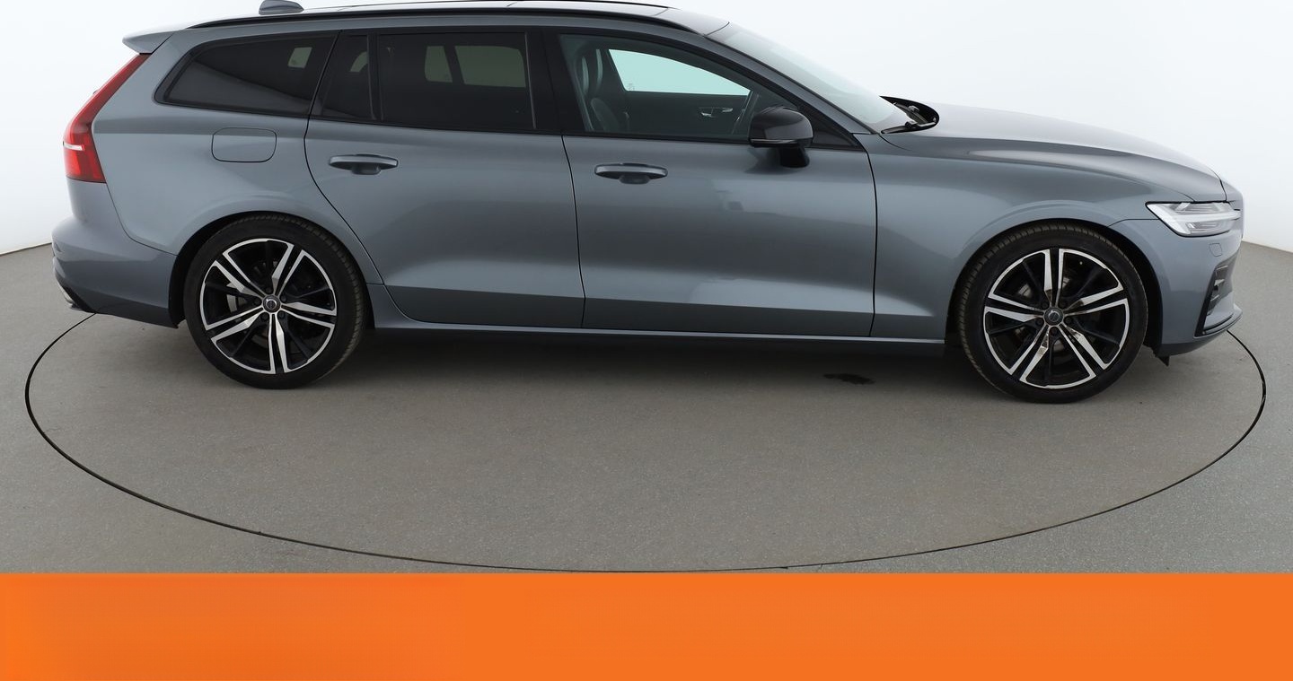 Volvo V60 2.0 D4 R-Design Aut.*NAV*HUD*TEMP*CAM*PDC* foto 7