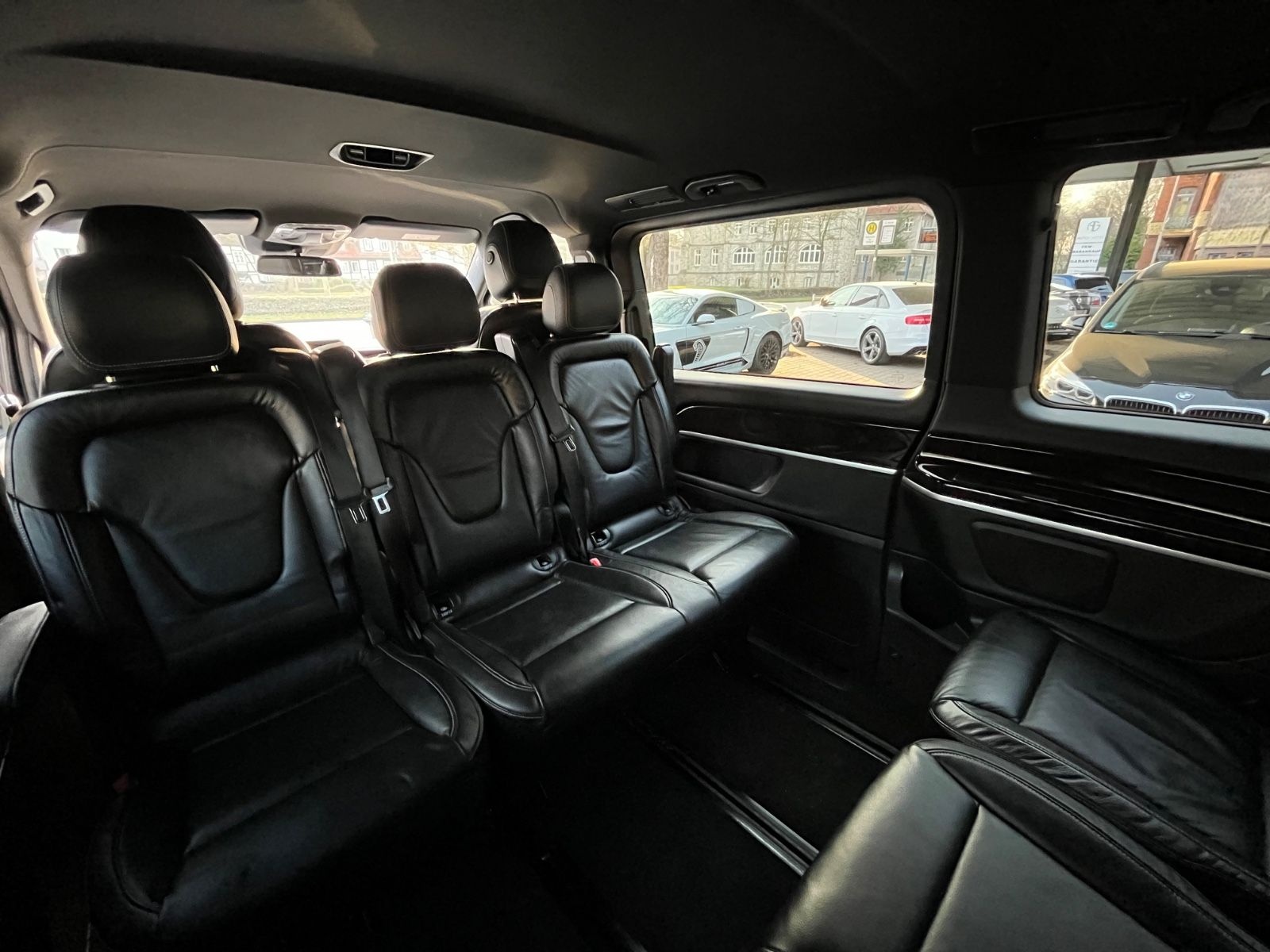 Mercedes-Benz V 250 d lang Avantgarde/8 Sitze foto 16