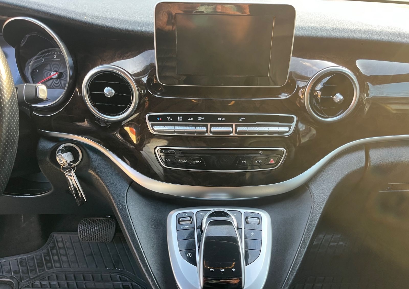 Mercedes-Benz V 250 d lang Avantgarde/8 Sitze foto 21