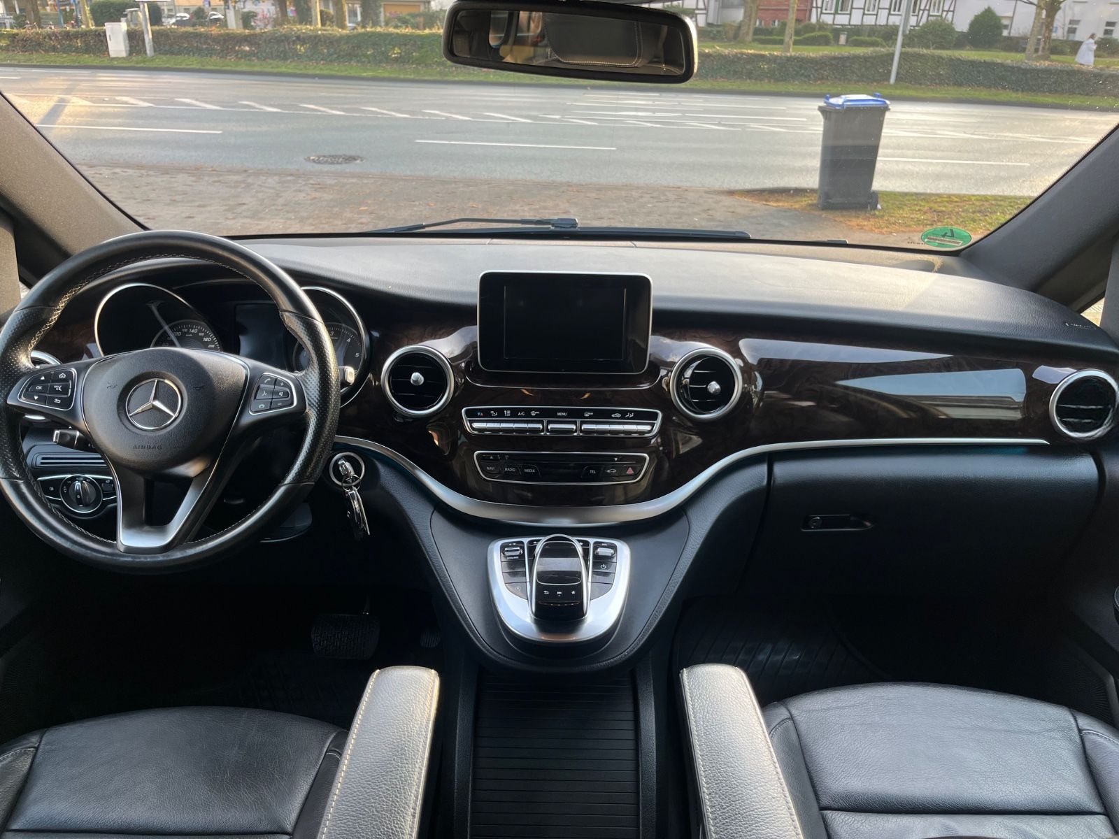 Mercedes-Benz V 250 d lang Avantgarde/8 Sitze foto 23