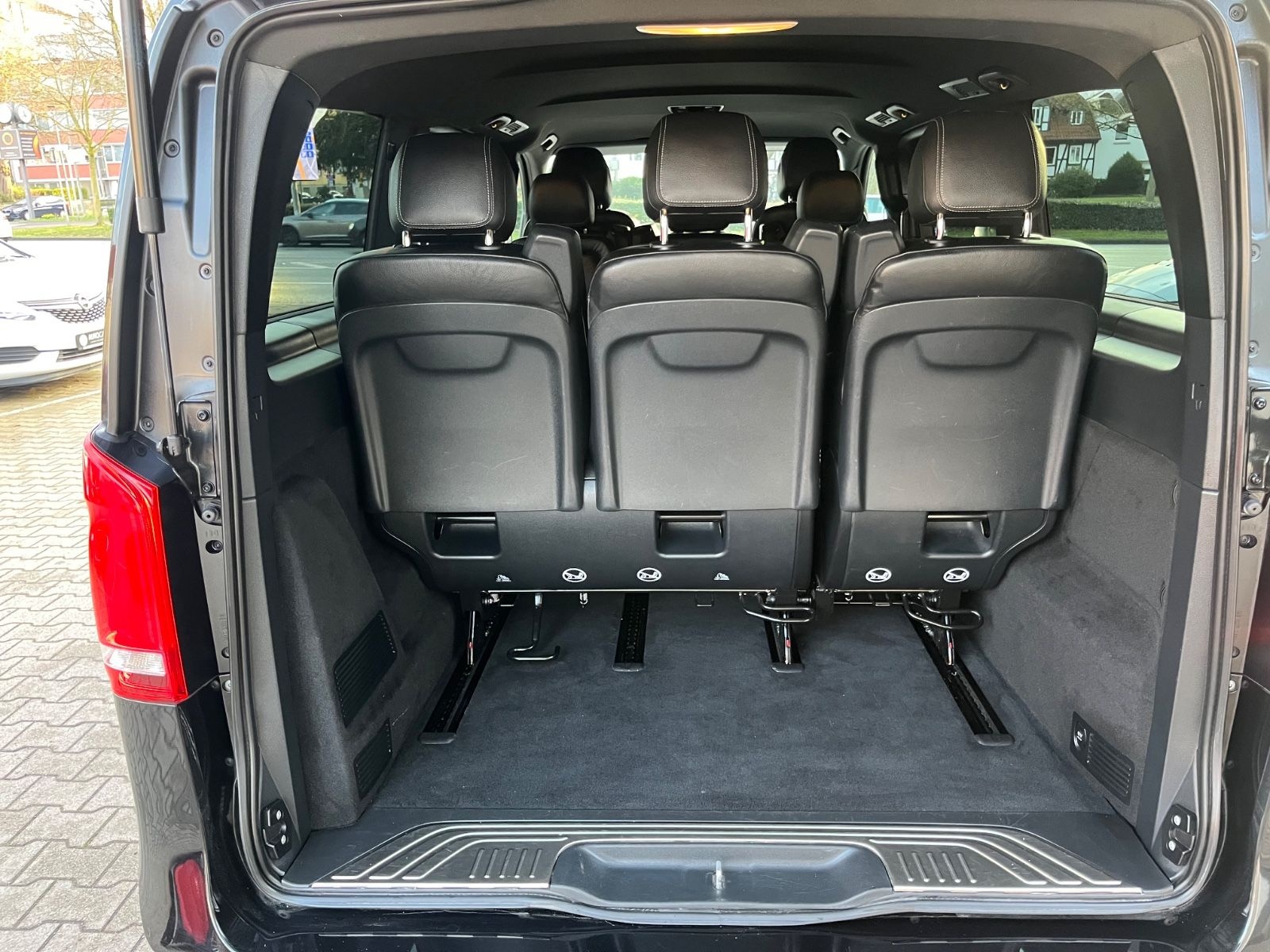 Mercedes-Benz V 250 d lang Avantgarde/8 Sitze foto 25