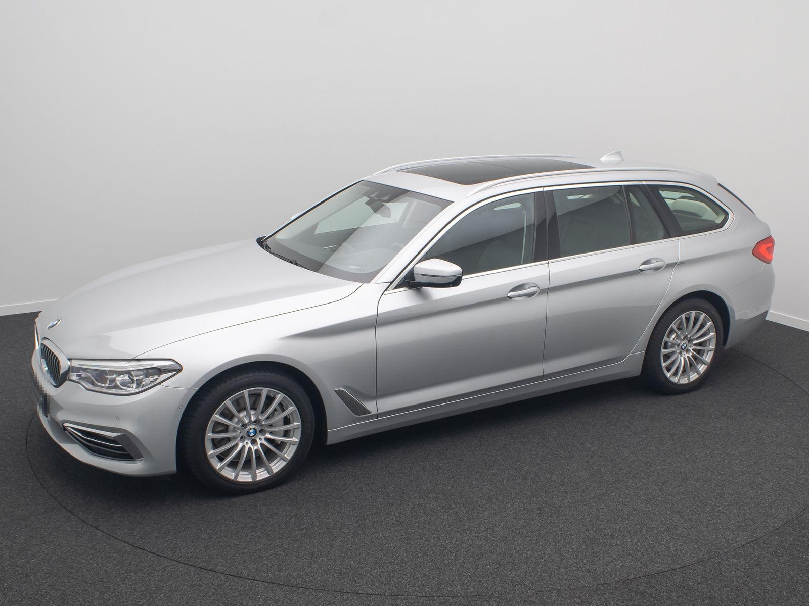 BMW 530d xD LuxuryLine Panoram 360°HUD HiFi DisplKey foto 12