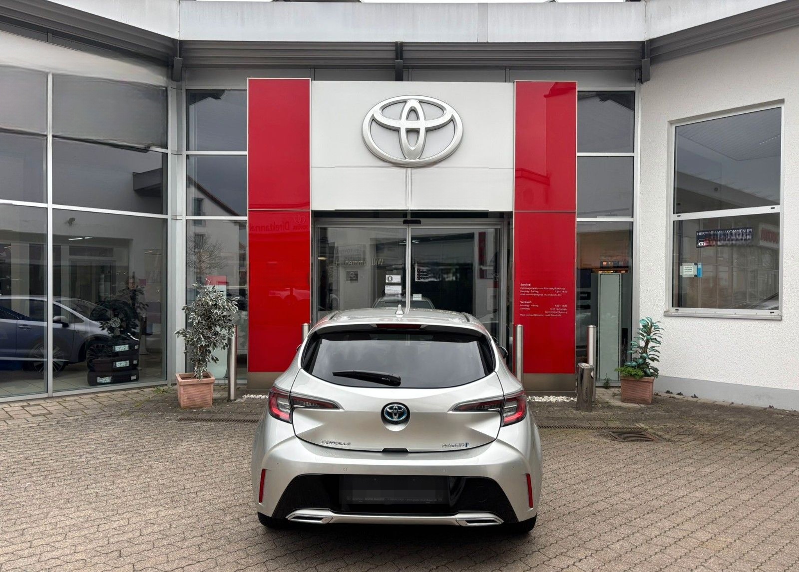 Toyota Corolla Hybrid Team D I Sitzheizung I KAMERA foto 13