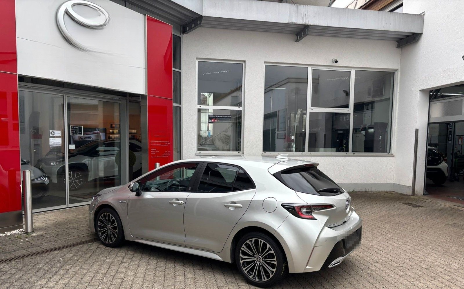 Toyota Corolla Hybrid Team D I Sitzheizung I KAMERA foto 17