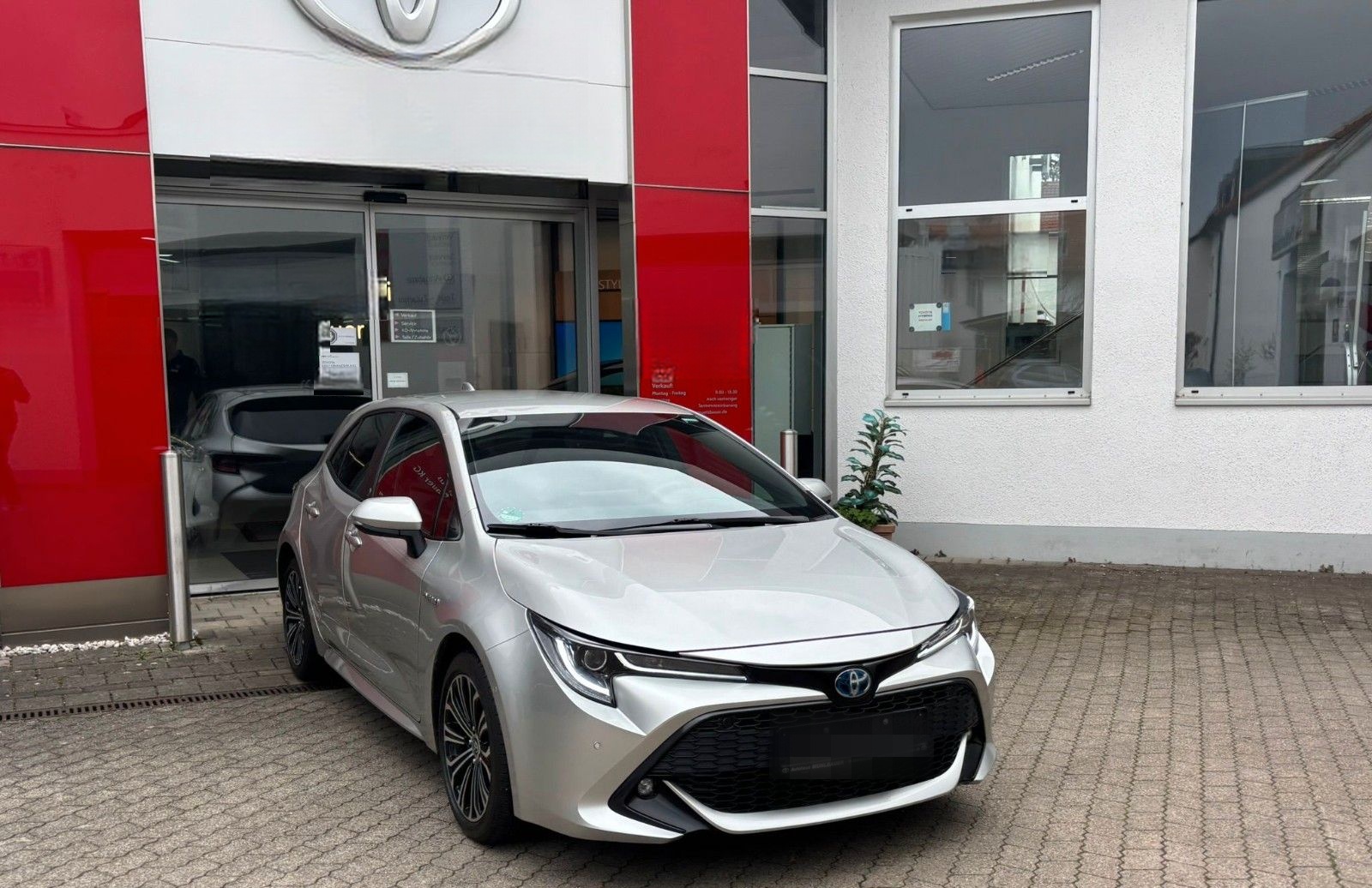 Toyota Corolla Hybrid Team D I Sitzheizung I KAMERA foto 3