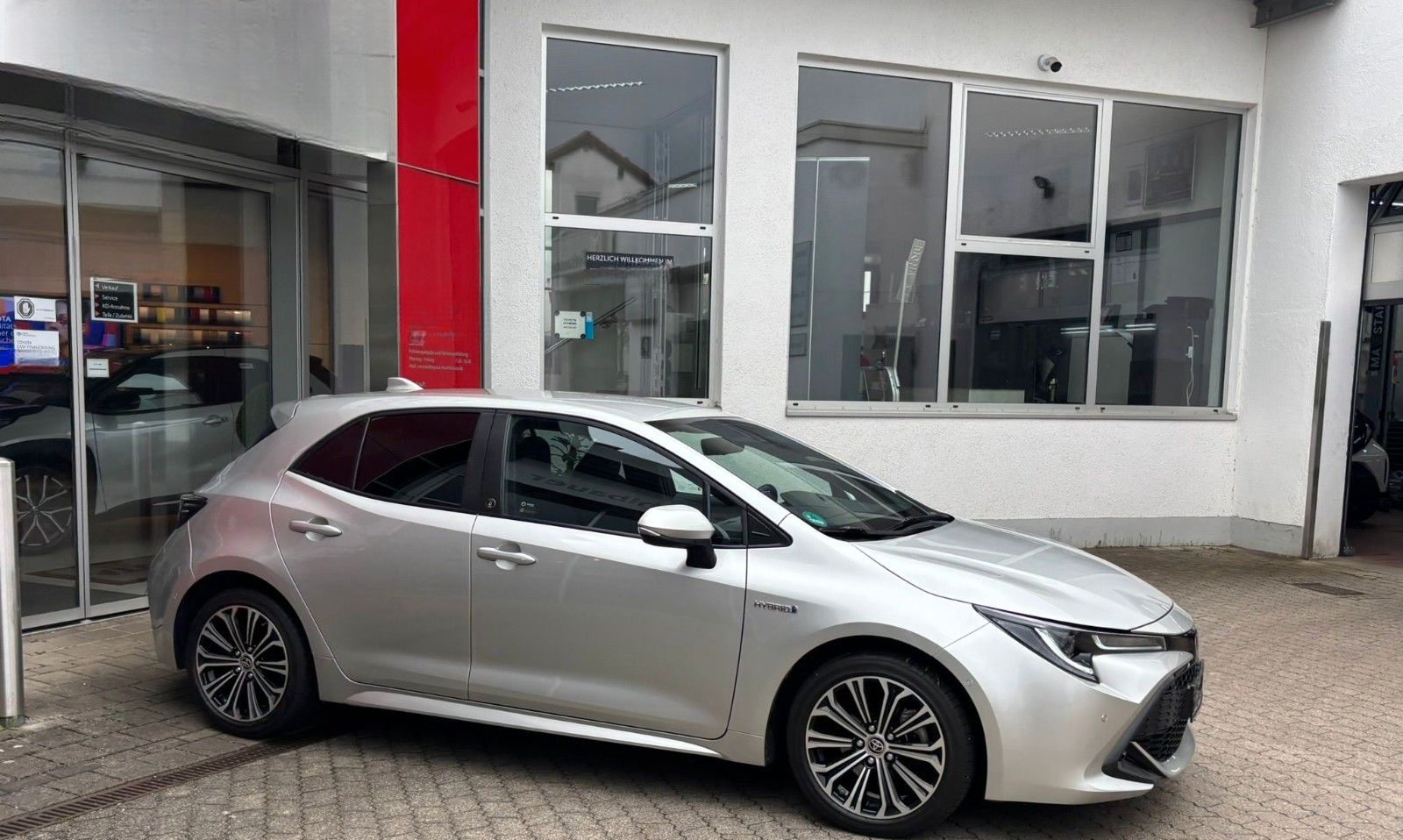 Toyota Corolla Hybrid Team D I Sitzheizung I KAMERA foto 6