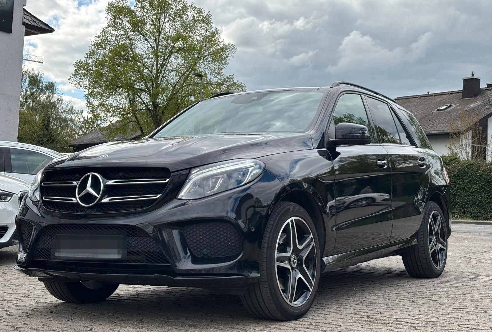 Mercedes-Benz GLE 350 3.0 d 4Matic AMG Line Pano LED foto 2