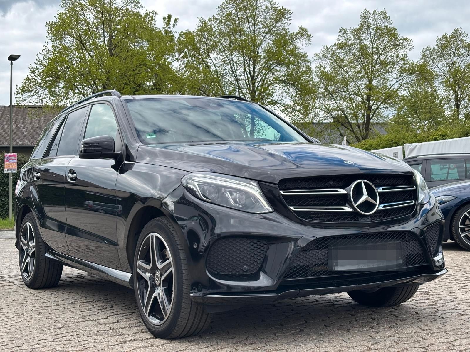 Mercedes-Benz GLE 350 3.0 d 4Matic AMG Line Pano LED foto 4