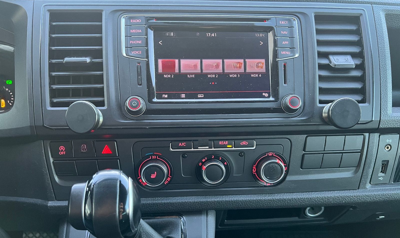 Volkswagen T6 Caravelle Comf. DSG ACC 9 Sitzer Temp PDC AHK foto 12