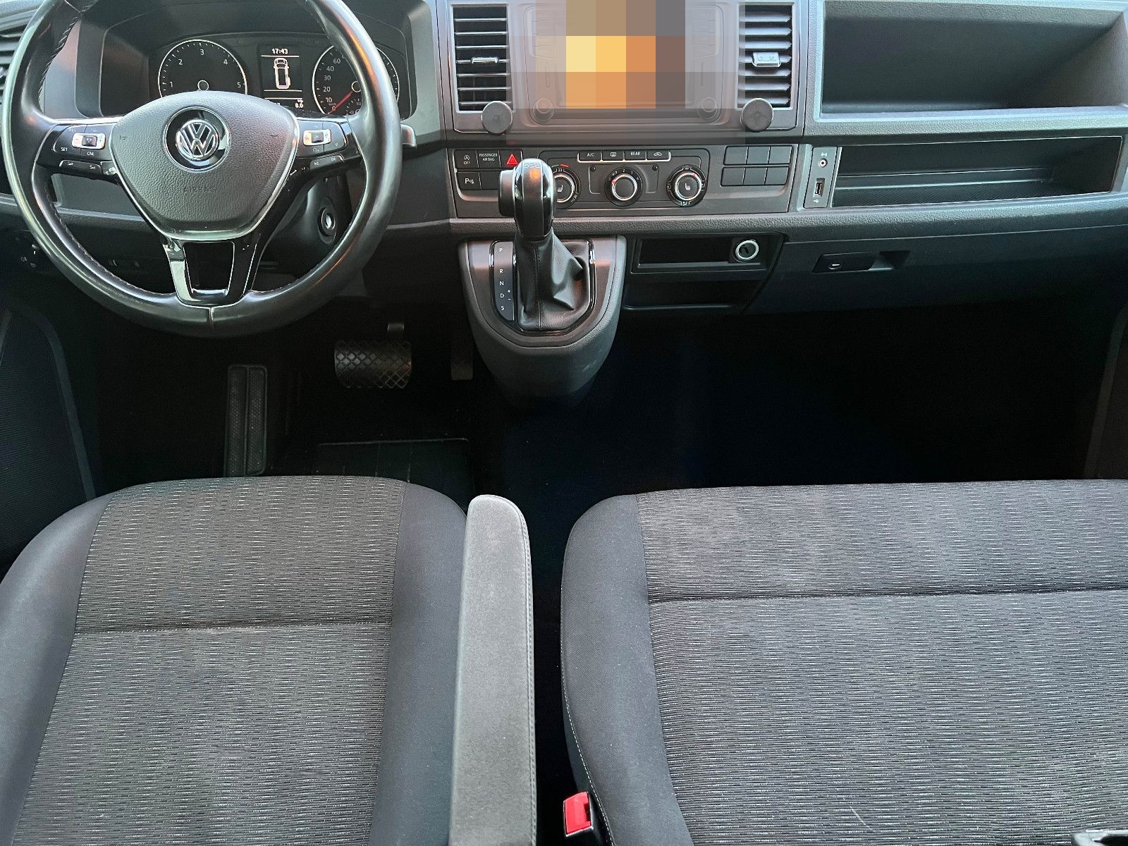 Volkswagen T6 Caravelle Comf. DSG ACC 9 Sitzer Temp PDC AHK foto 15