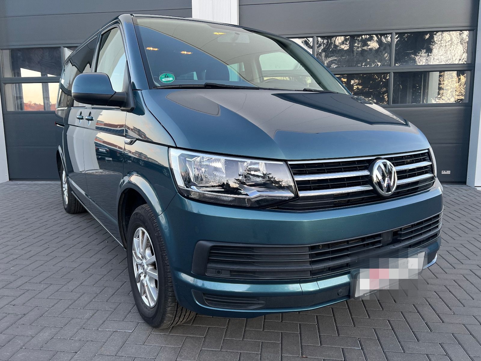Volkswagen T6 Caravelle Comf. DSG ACC 9 Sitzer Temp PDC AHK foto 4
