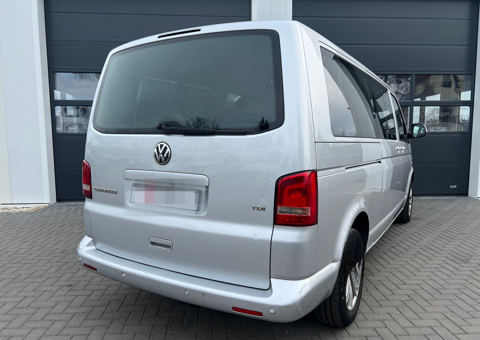 Volkswagen T5 Caravelle lang Comf. Klima PDC AHK 9 Sitzer foto 6