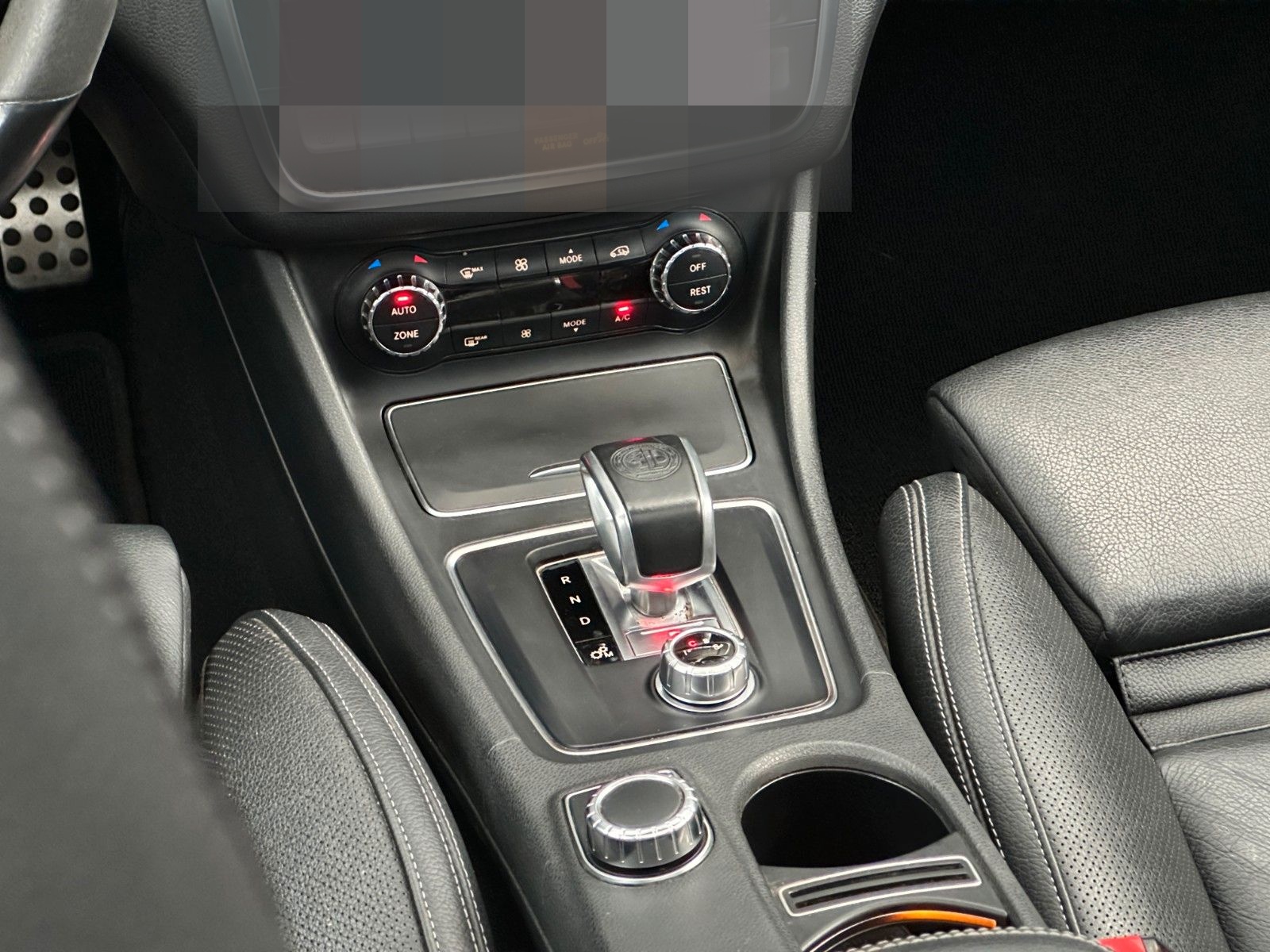 Mercedes-Benz CLA 45 AMG Shooting Brake LED PANO HK SPORT AGA foto 13