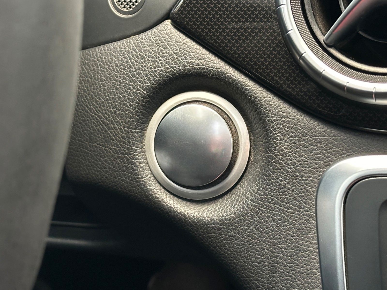 Mercedes-Benz CLA 45 AMG Shooting Brake LED PANO HK SPORT AGA foto 15