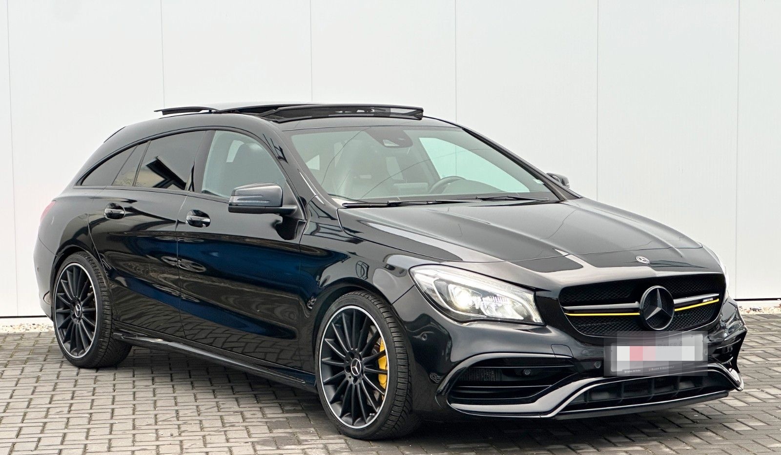 Mercedes-Benz CLA 45 AMG Shooting Brake LED PANO HK SPORT AGA foto 3