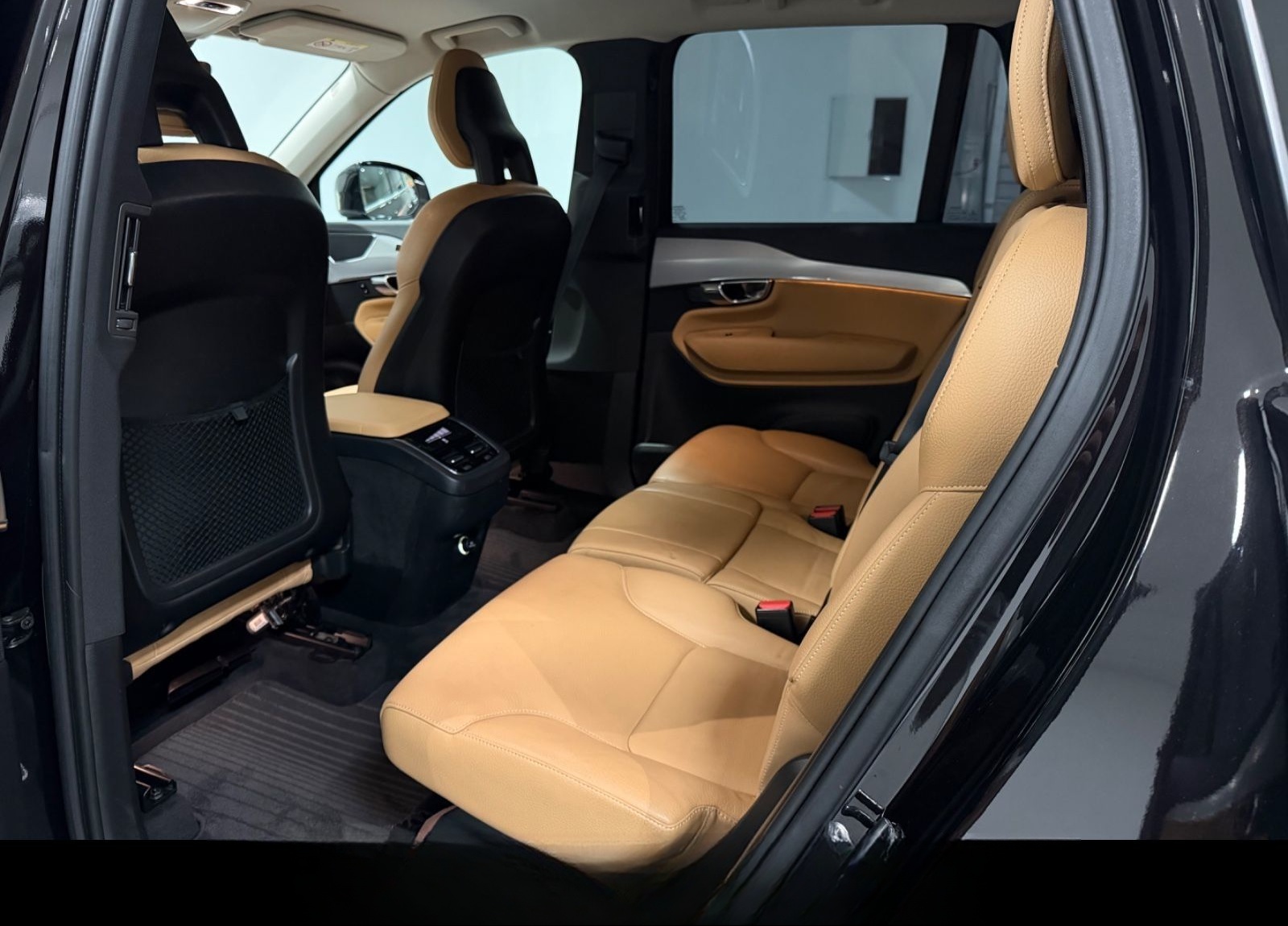 Volvo XC 90 2.0 D5 MOMENTUM AWD/KAMERA/LED/7-SITZER/ foto 13