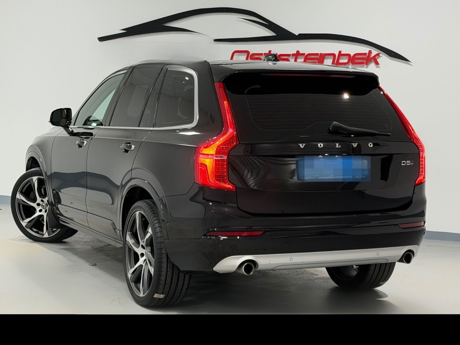 Volvo XC 90 2.0 D5 MOMENTUM AWD/KAMERA/LED/7-SITZER/ foto 3
