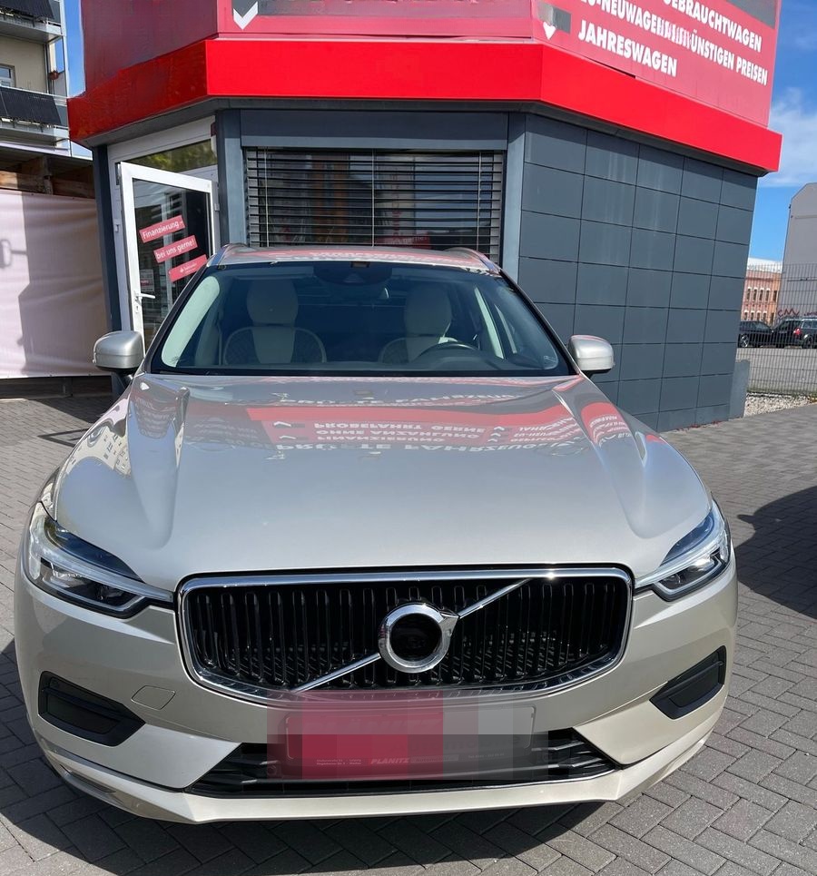 Volvo XC60 Momentum 2WD/TempomatLED/Bluetooth/Navi/Kam foto 2