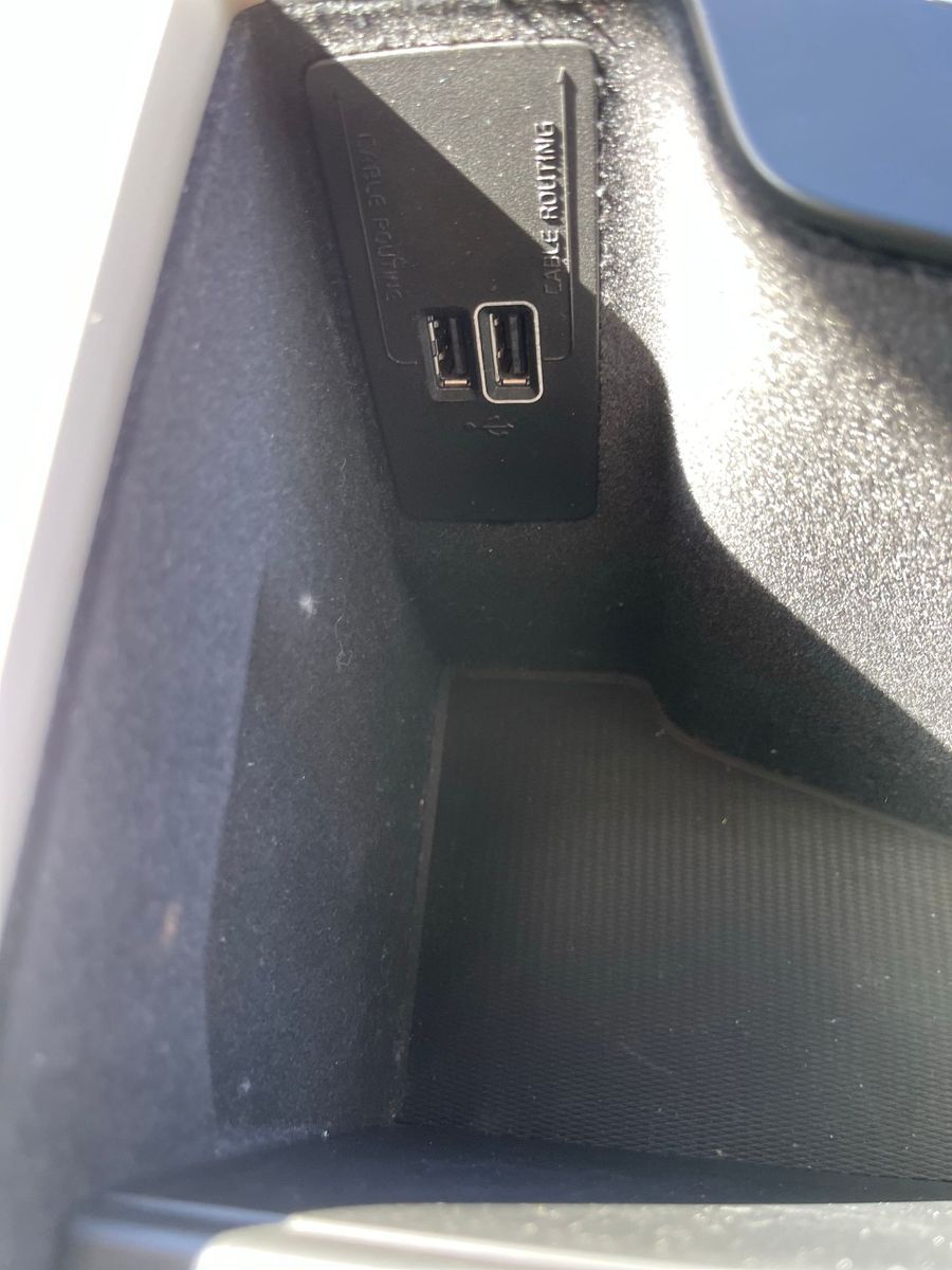 Volvo XC60 Momentum 2WD/TempomatLED/Bluetooth/Navi/Kam foto 24