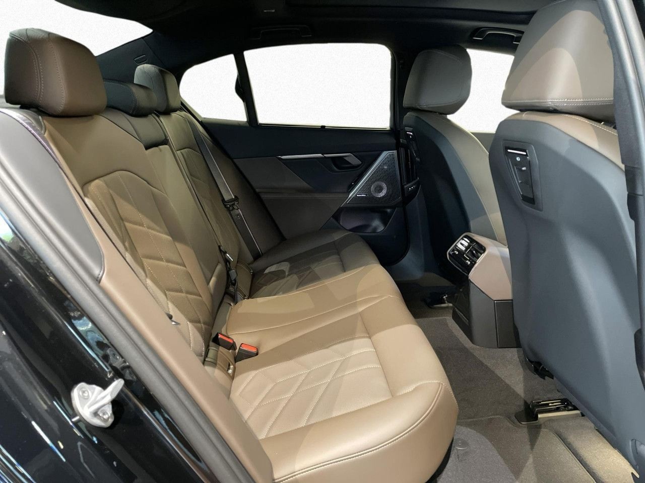 BMW 520d Sportpaket Bluetooth HUD Navi LED Klima PDC foto 11